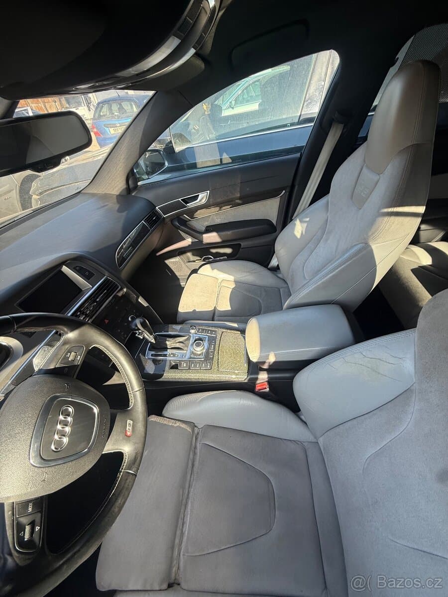 2006 Audi S6 - 9