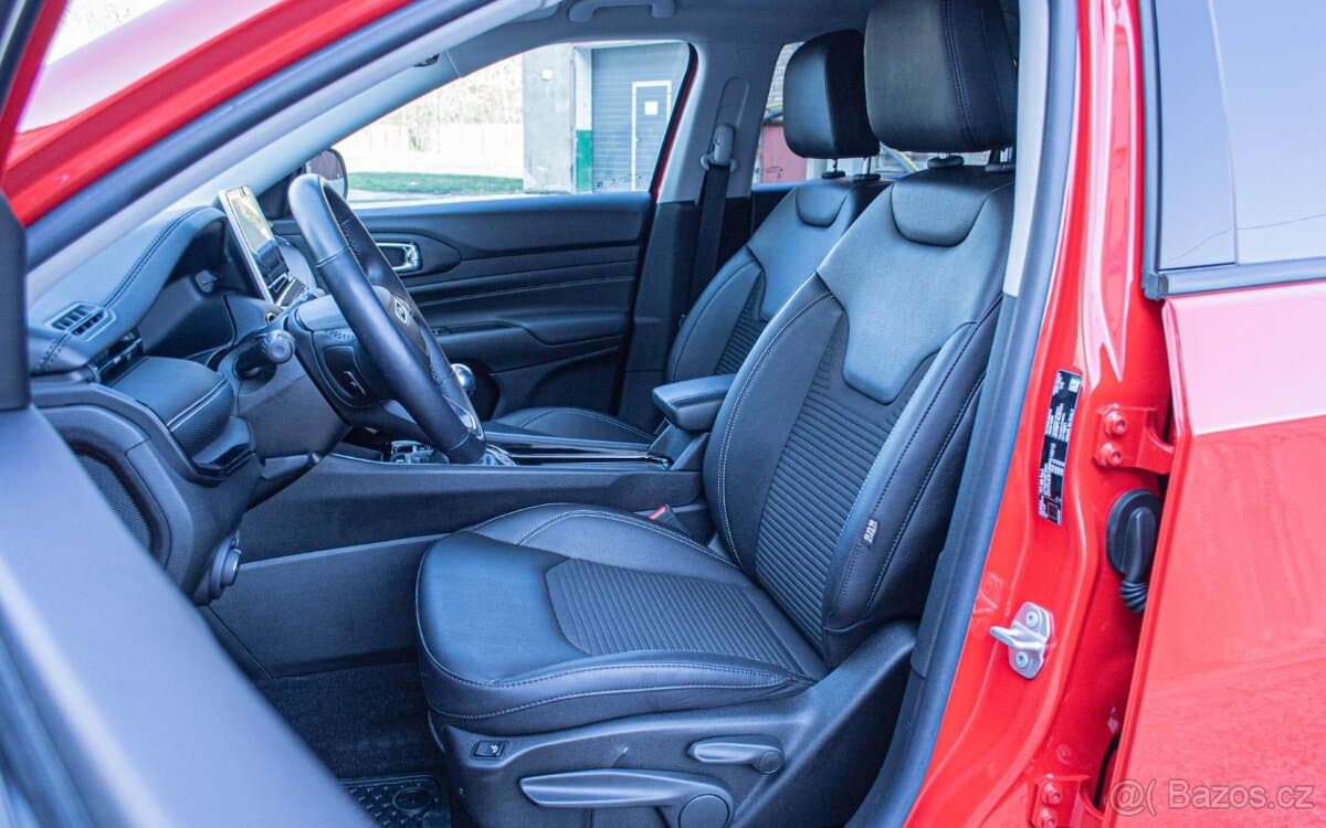 2023 Jeep COMPASS - 9