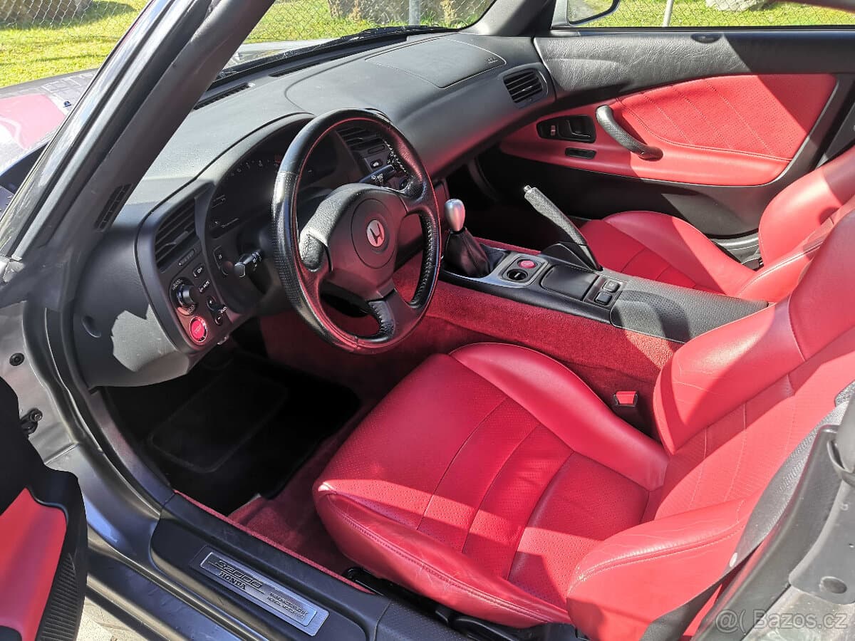 2000 Honda S2000 - 9
