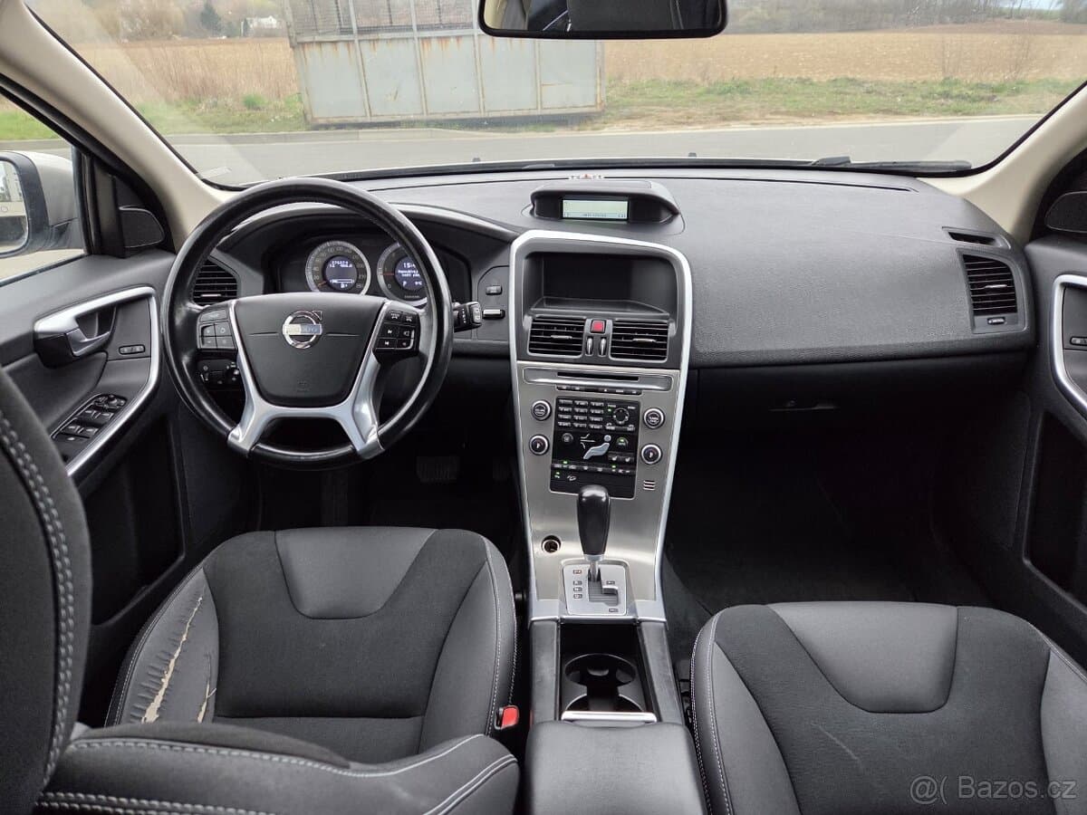 2010 Volvo XC60 - 9