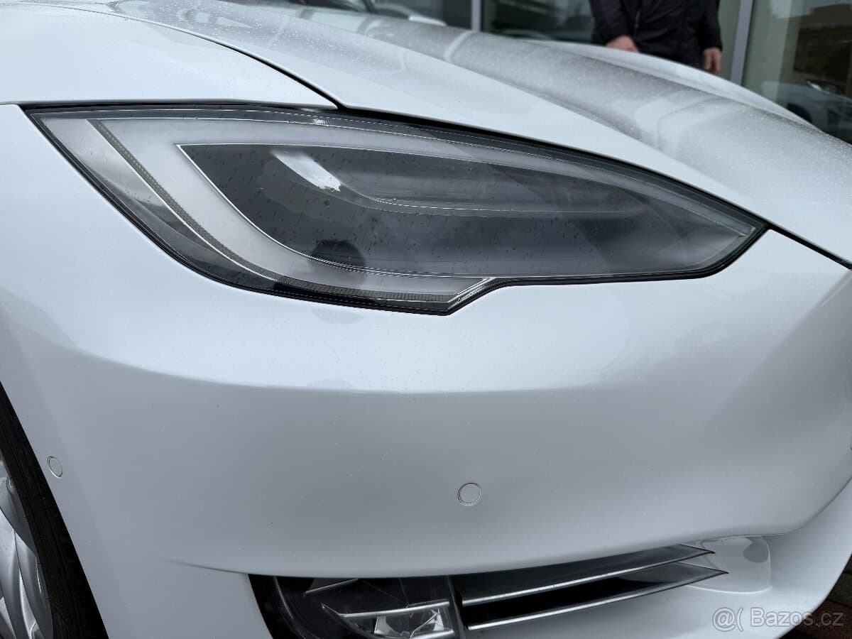 2019 Tesla MODEL S - 9