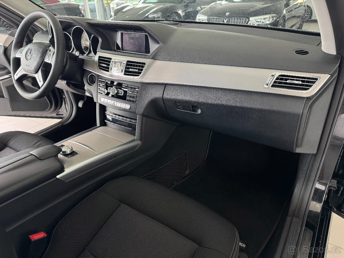 2015 Mercedes-Benz OSTATNÍ - 9