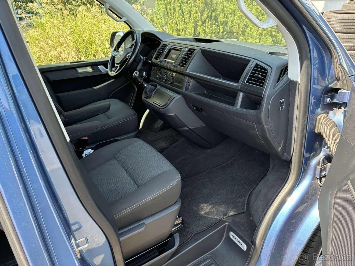 2016 Volkswagen MULTIVAN - 9