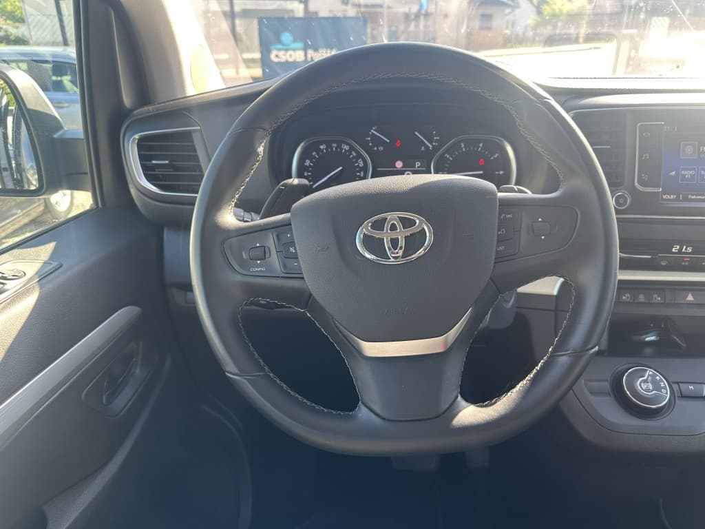 2023 Toyota PROACE - 9
