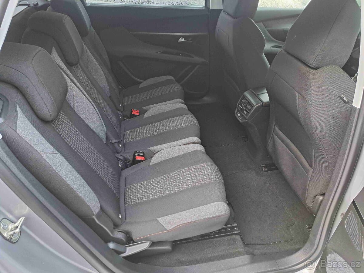 2019 Peugeot 5008 - 9