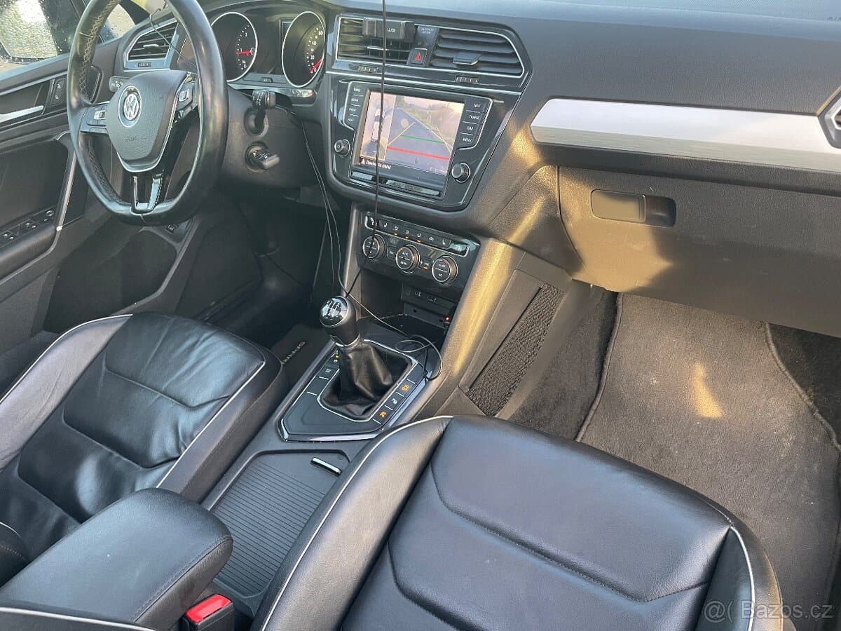 Volkswagen TIGUAN - 9