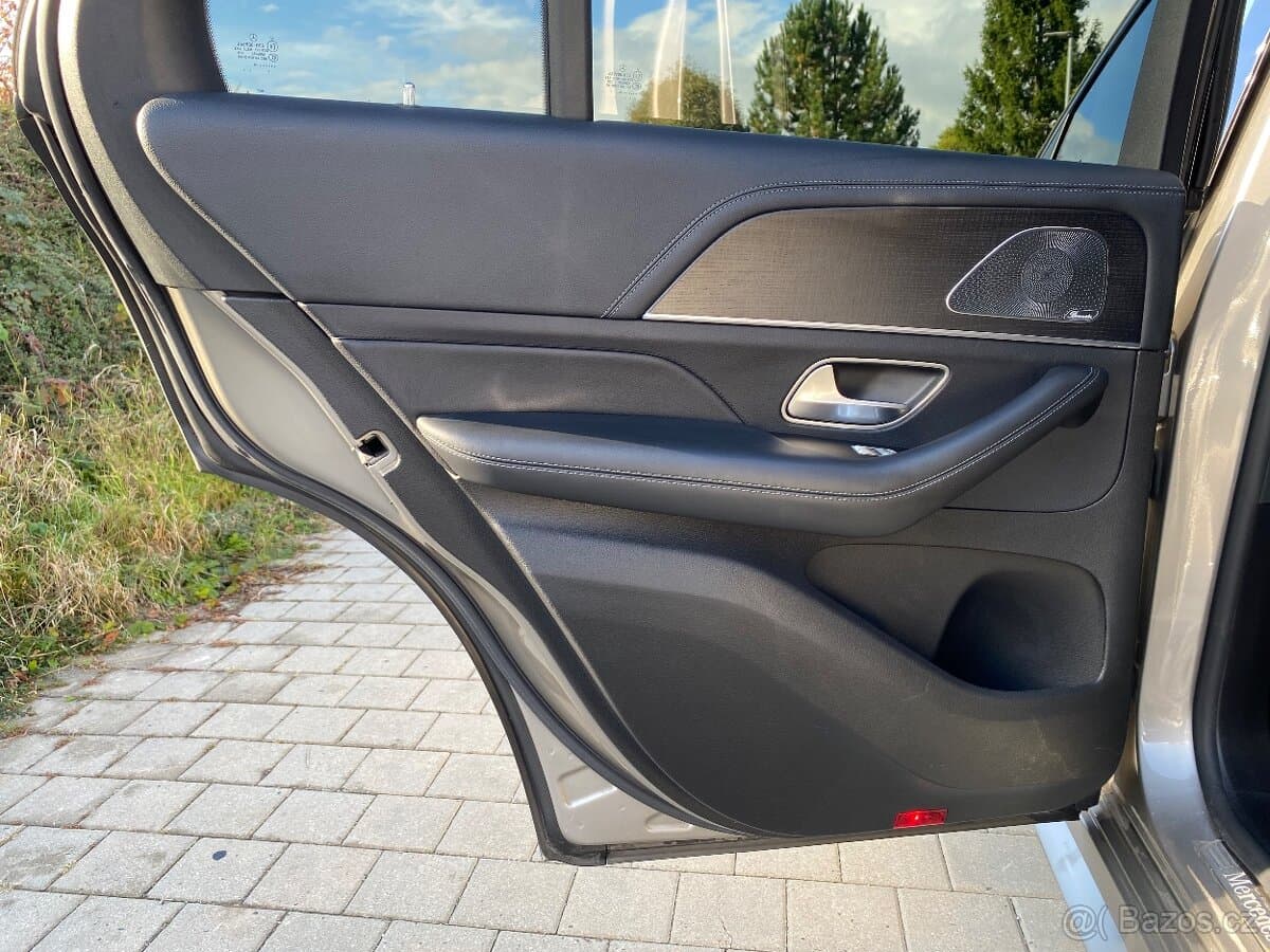 2020 Mercedes-Benz GL - 9