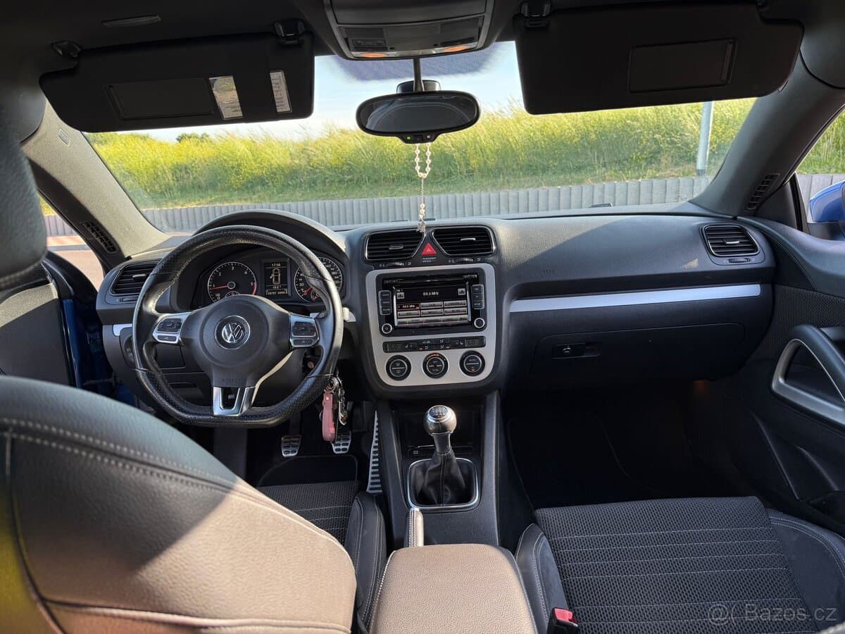 2009 Volkswagen SCIROCCO - 9