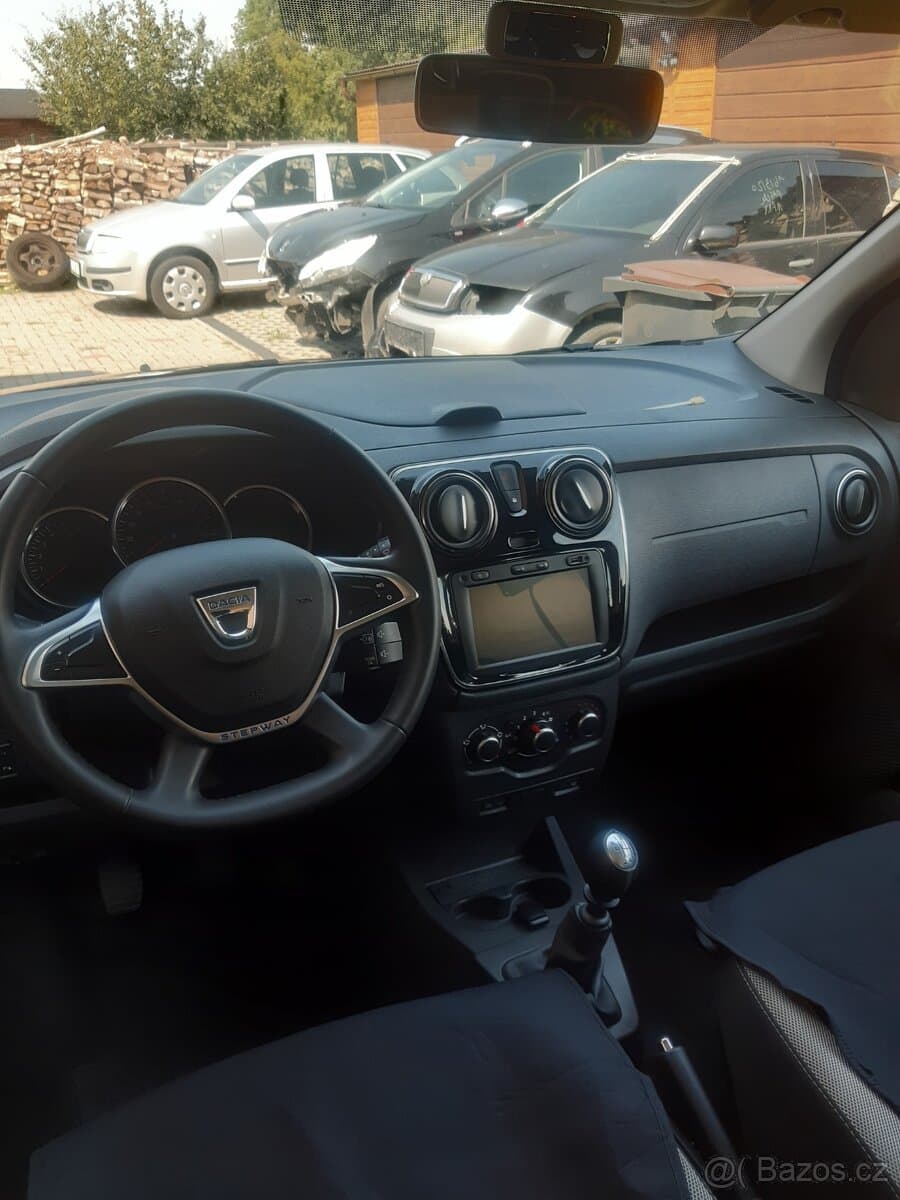 2022 Dacia LODGY - 9