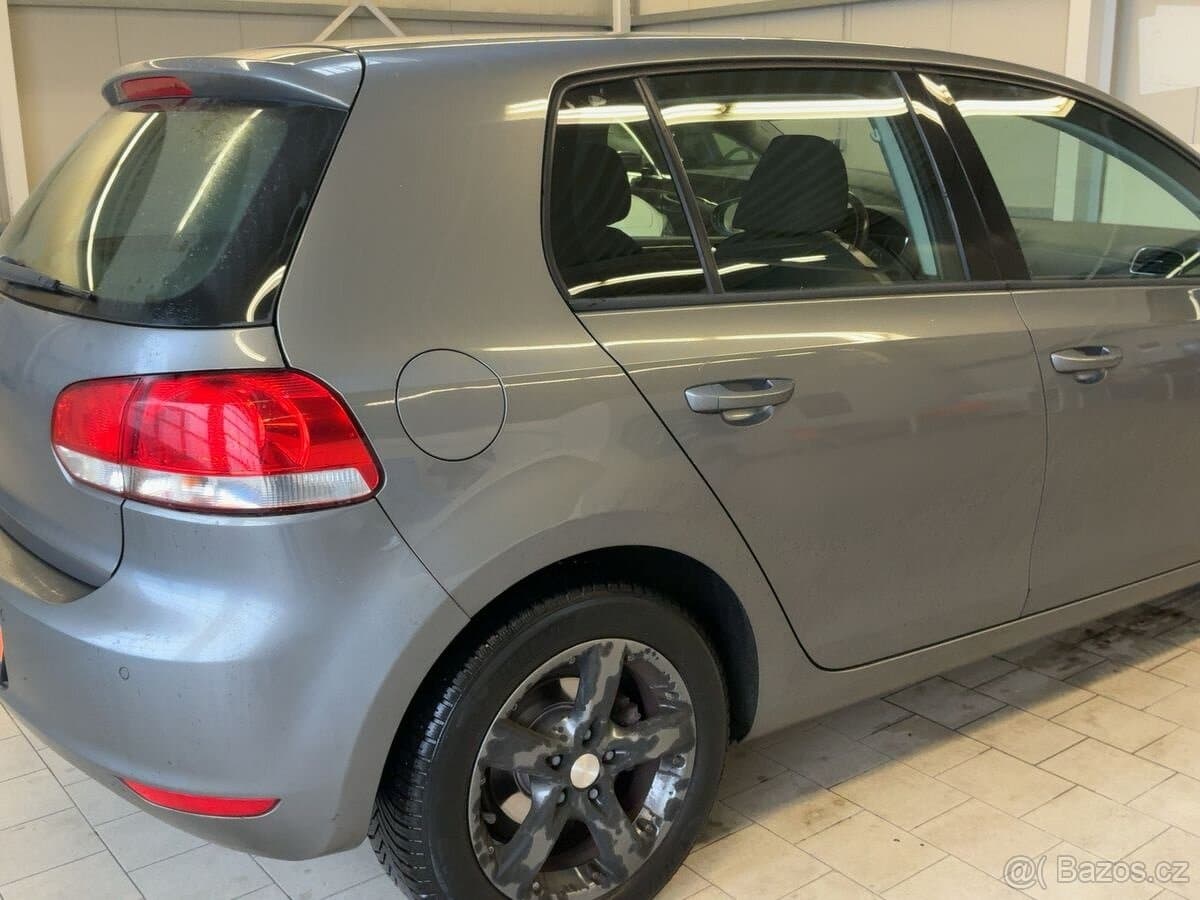 2009 Volkswagen GOLF - 9