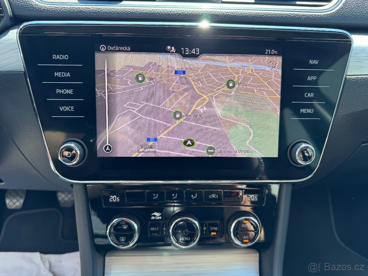 2021 Škoda SUPERB - 9