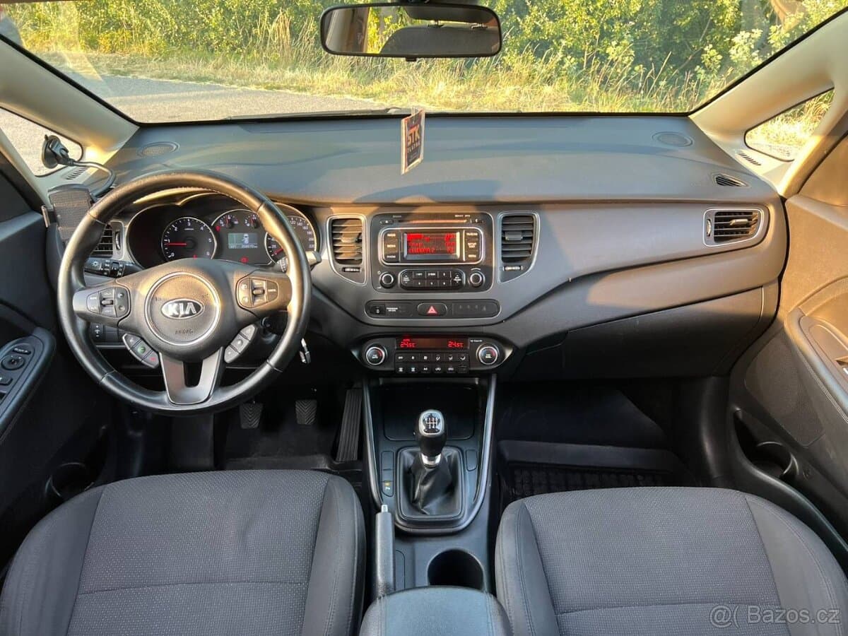 2014 Kia CARENS - 9