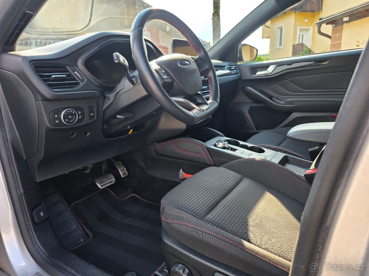 Ford FOCUS - 9
