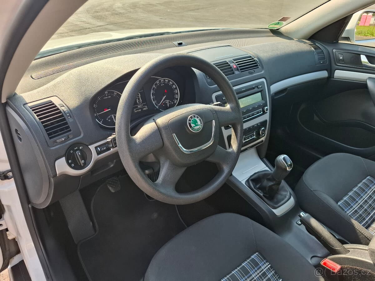 2012 Škoda OCTAVIA - 9