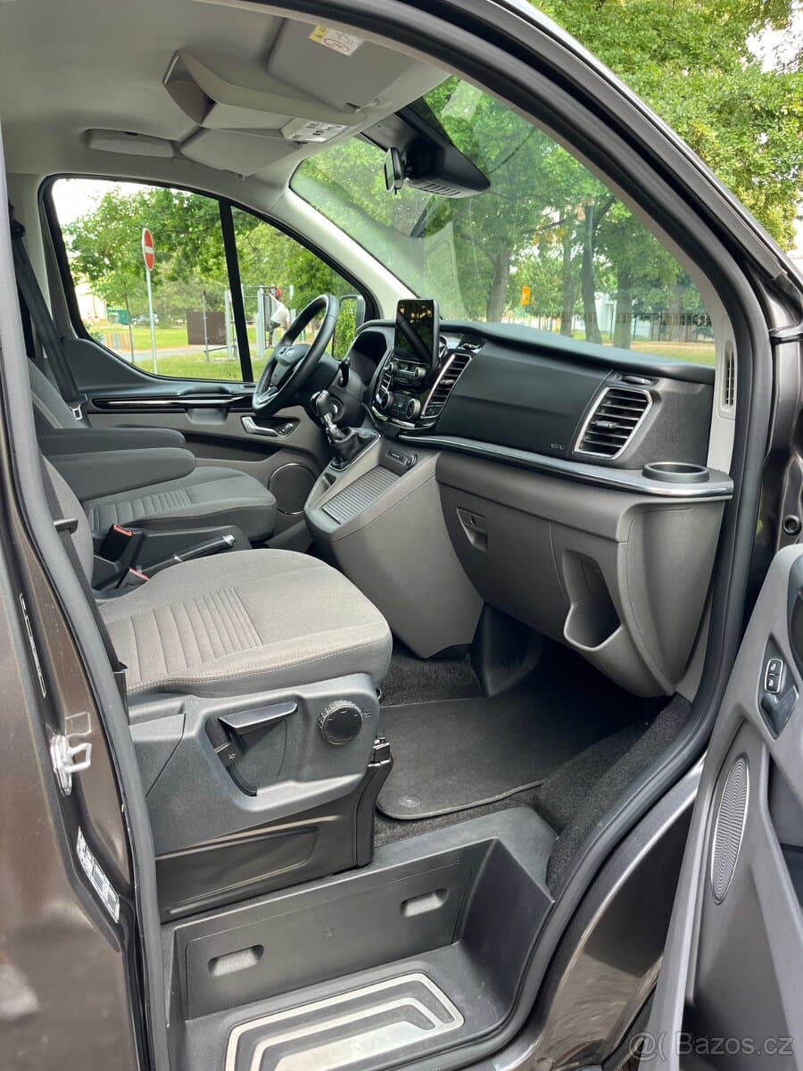 2021 Ford TOURNEO - 9