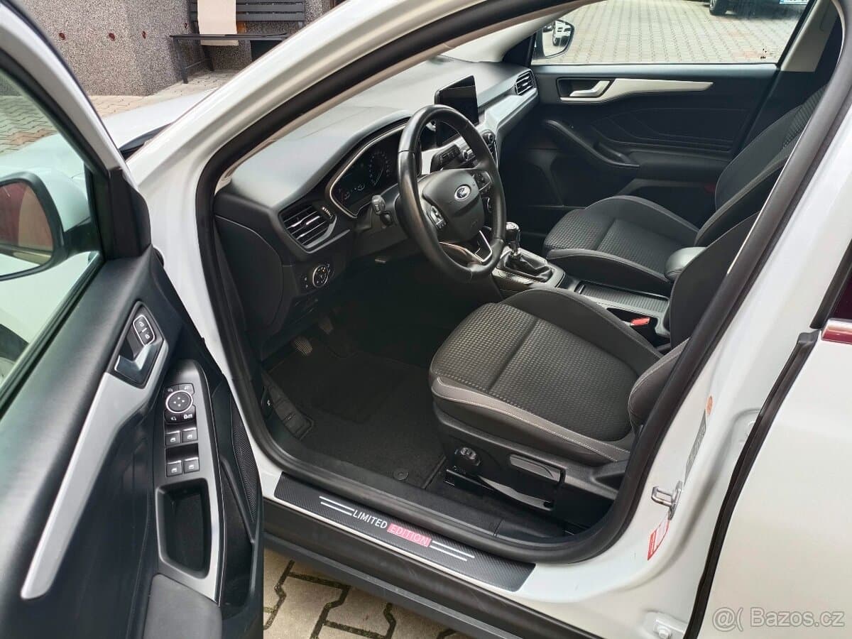 2020 Ford FOCUS - 9