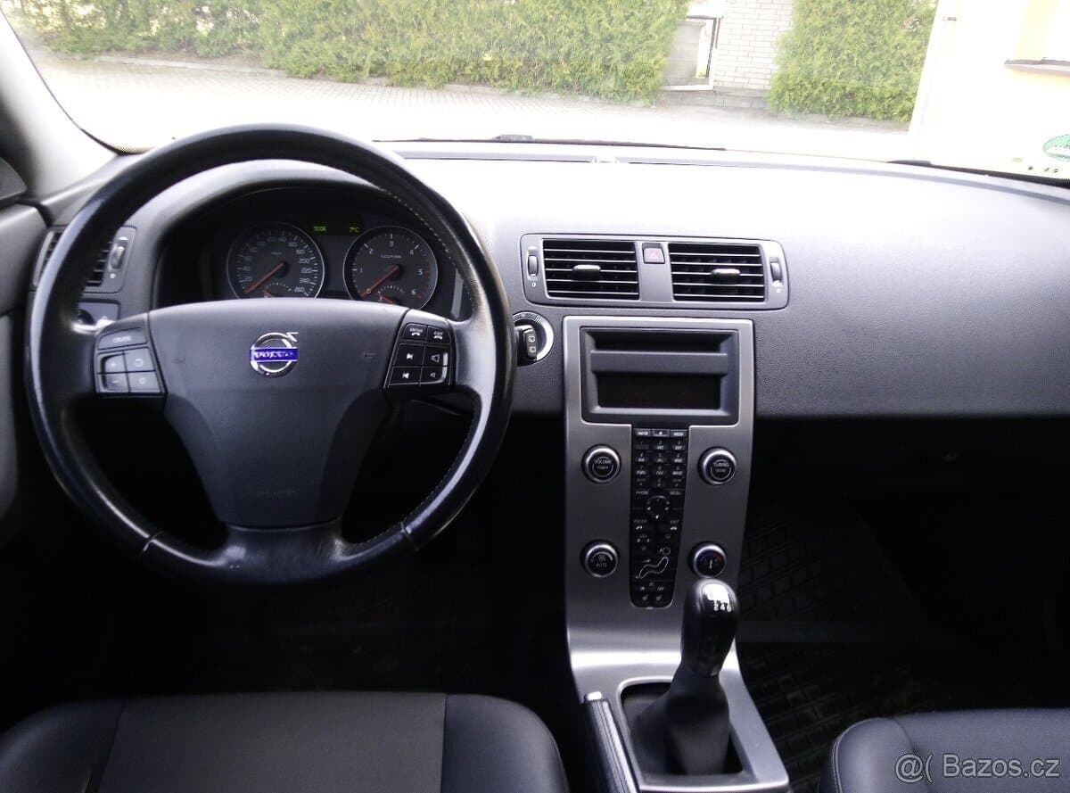 2008 Volvo V50 - 9