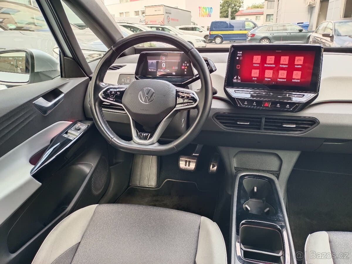 Volkswagen ID.3 - 9