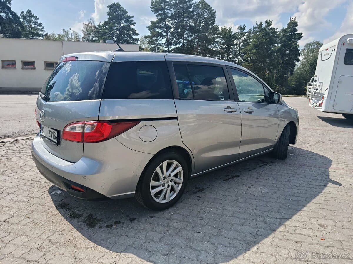 2012 Mazda 5 - 9