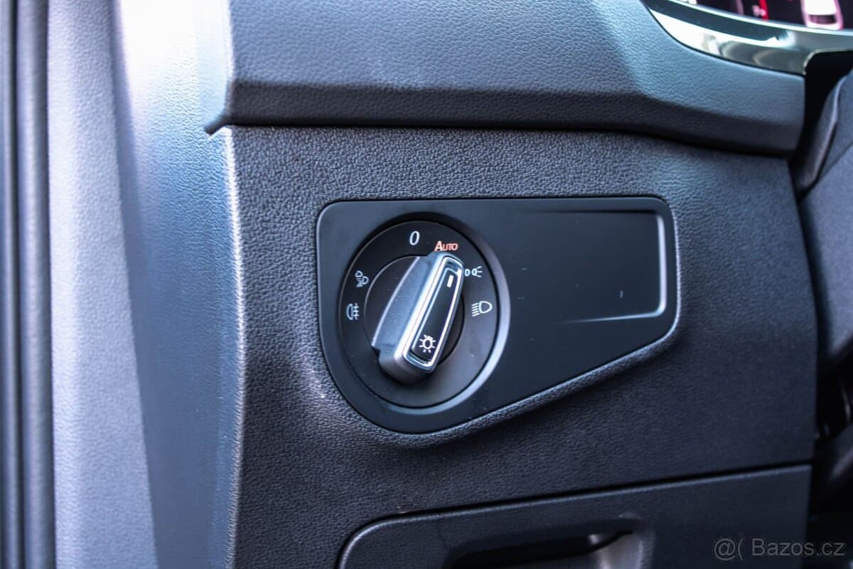 2021 Volkswagen TIGUAN - 9