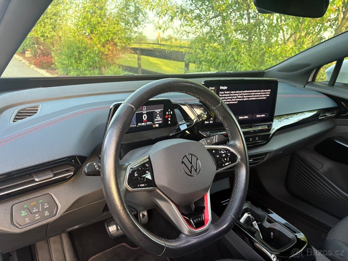 2022 Volkswagen ID.4 - 9
