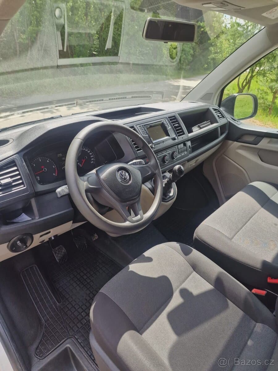 2017 Volkswagen TRANSPORTER - 9