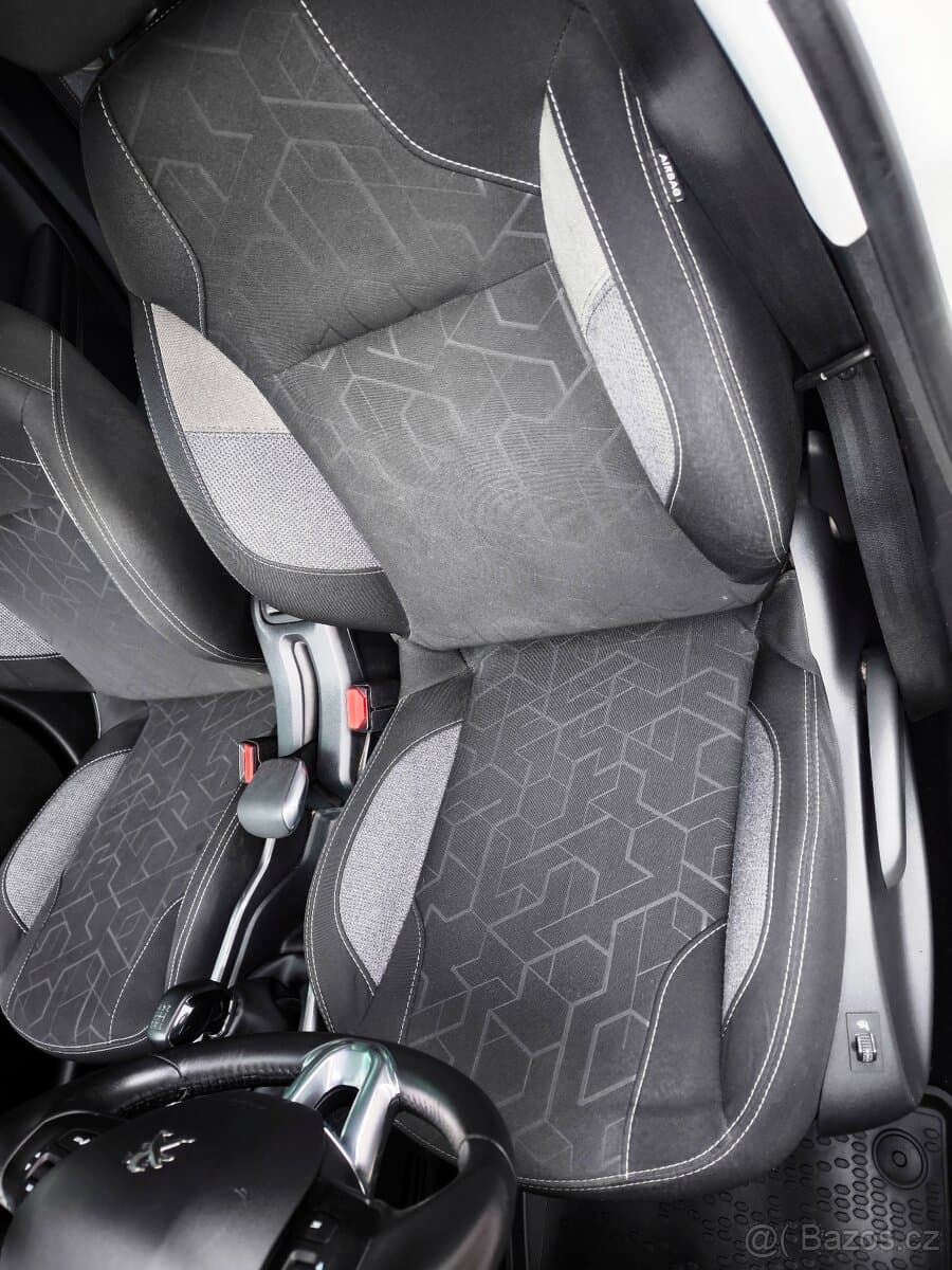 2018 Peugeot 2008 - 9