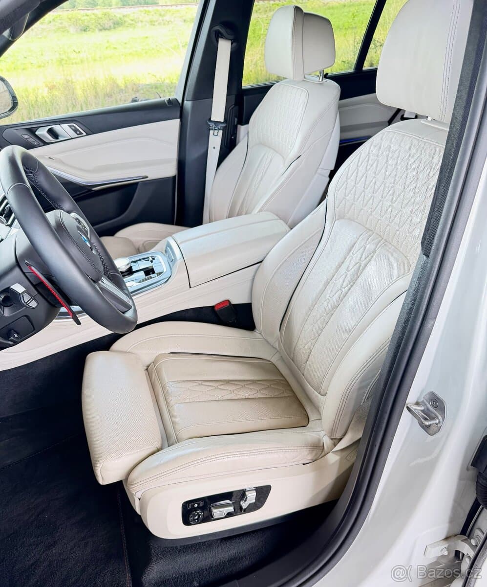 2019 BMW X5 - 9