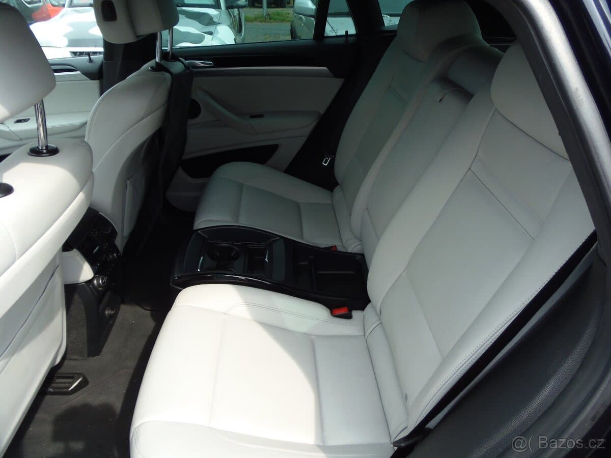 2009 BMW X6 - 9