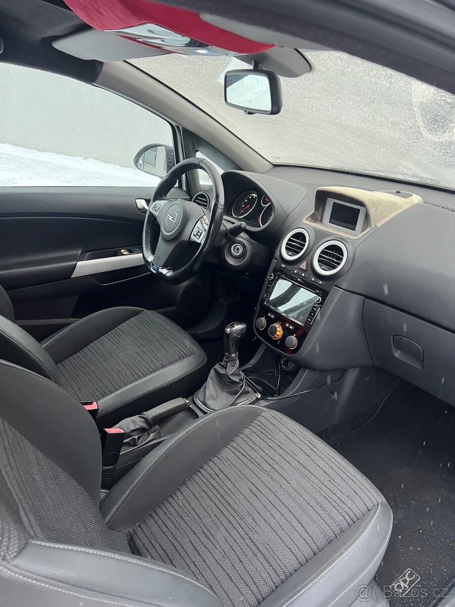 2010 Opel CORSA - 9