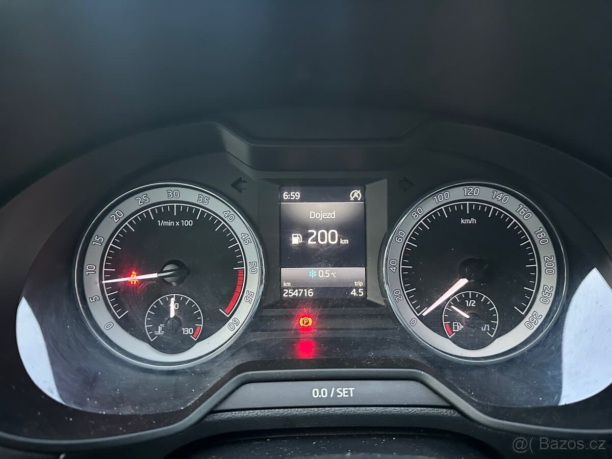 2018 Škoda OCTAVIA - 9
