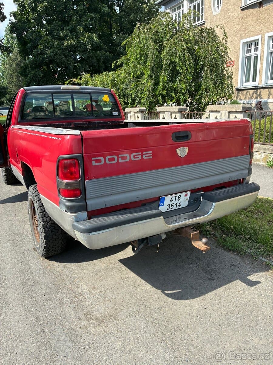 Dodge RAM - 9