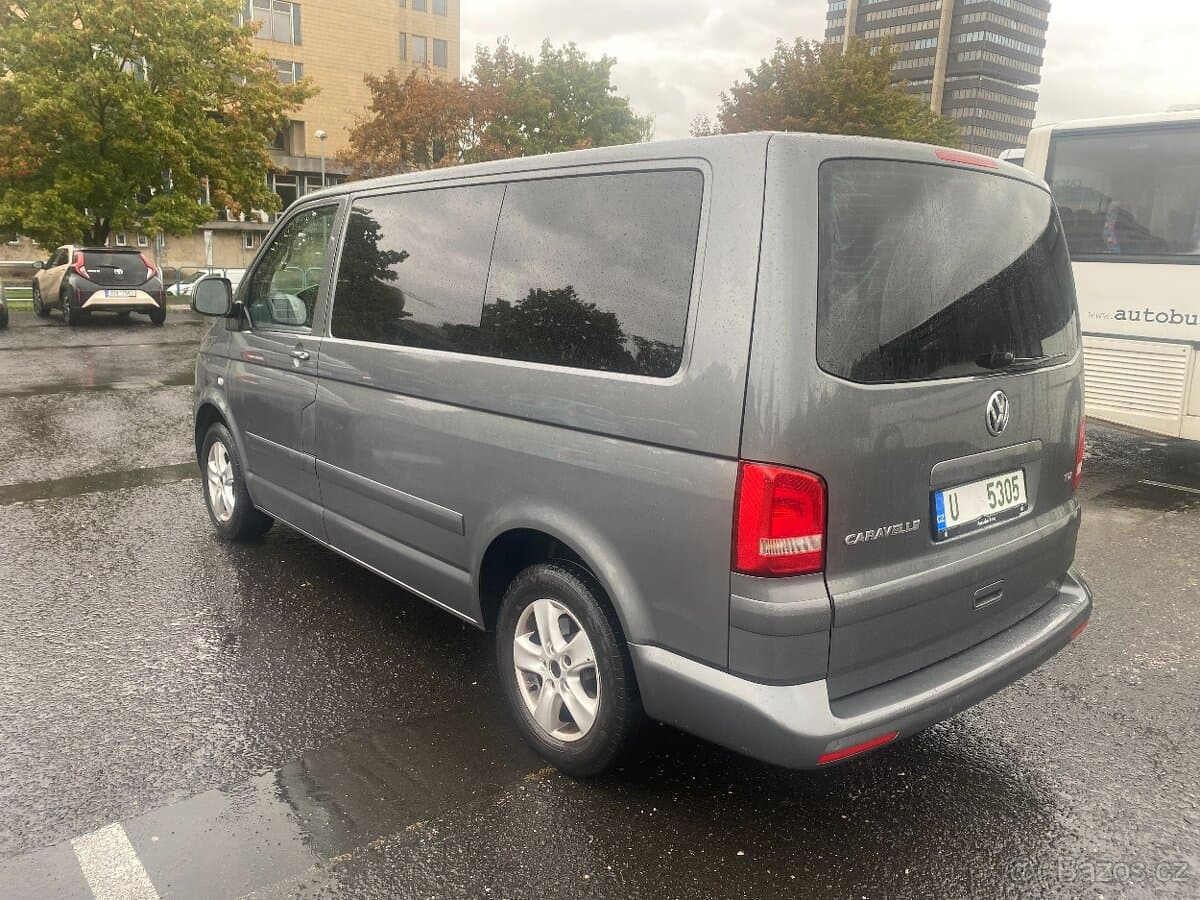 2013 Volkswagen CARAVELLE - 9