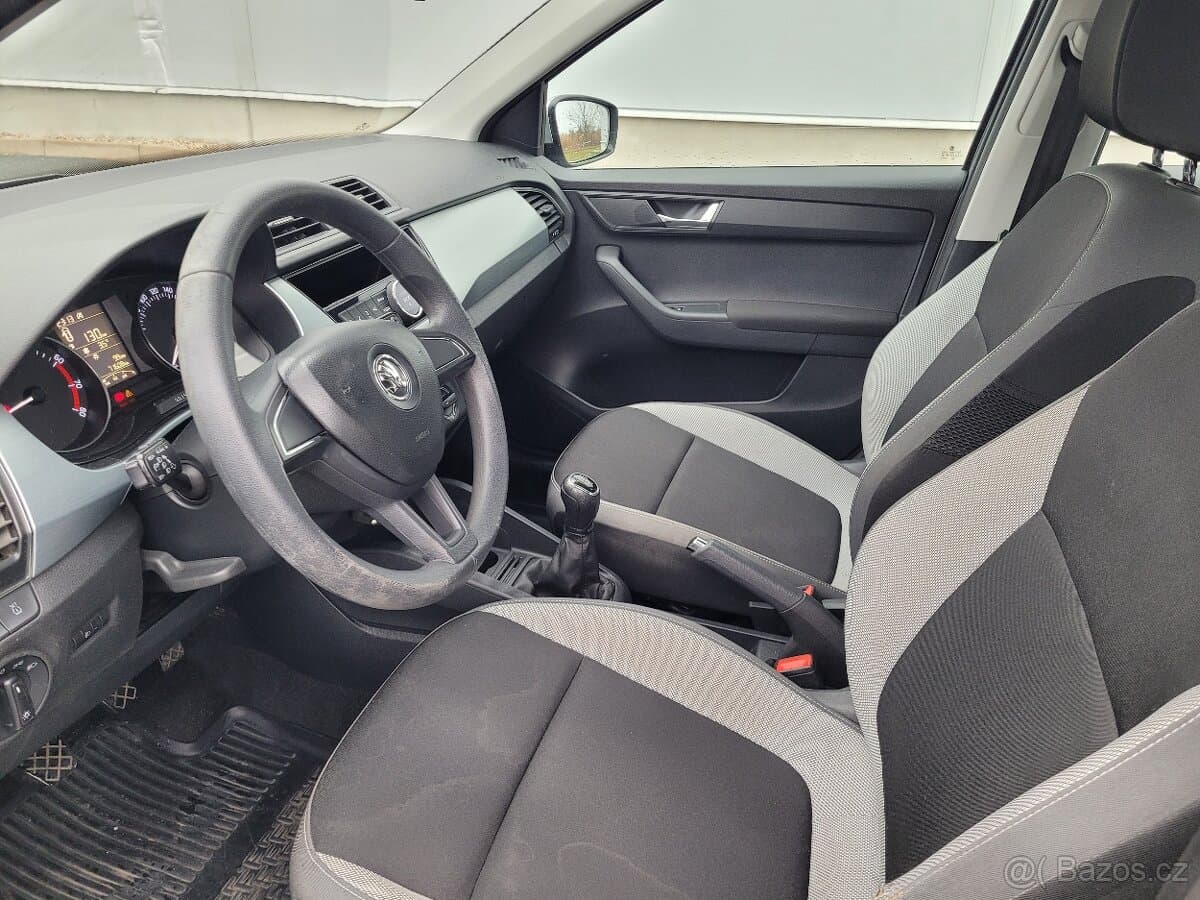 2016 Škoda FABIA - 9