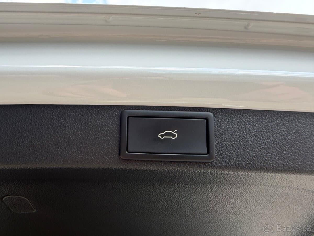 2023 Škoda OCTAVIA - 9