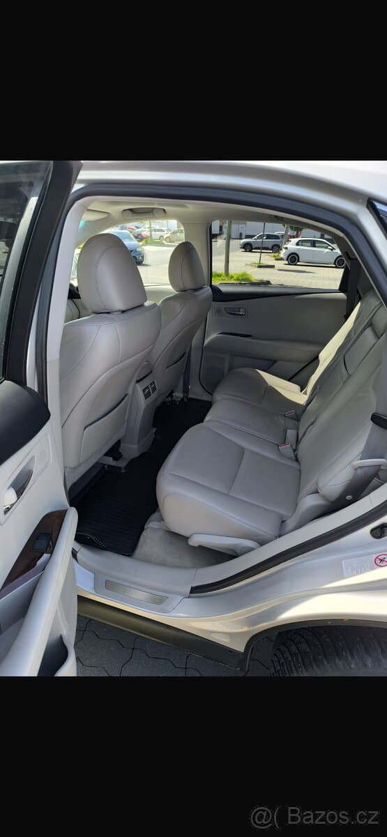 2010 Lexus RX - 9