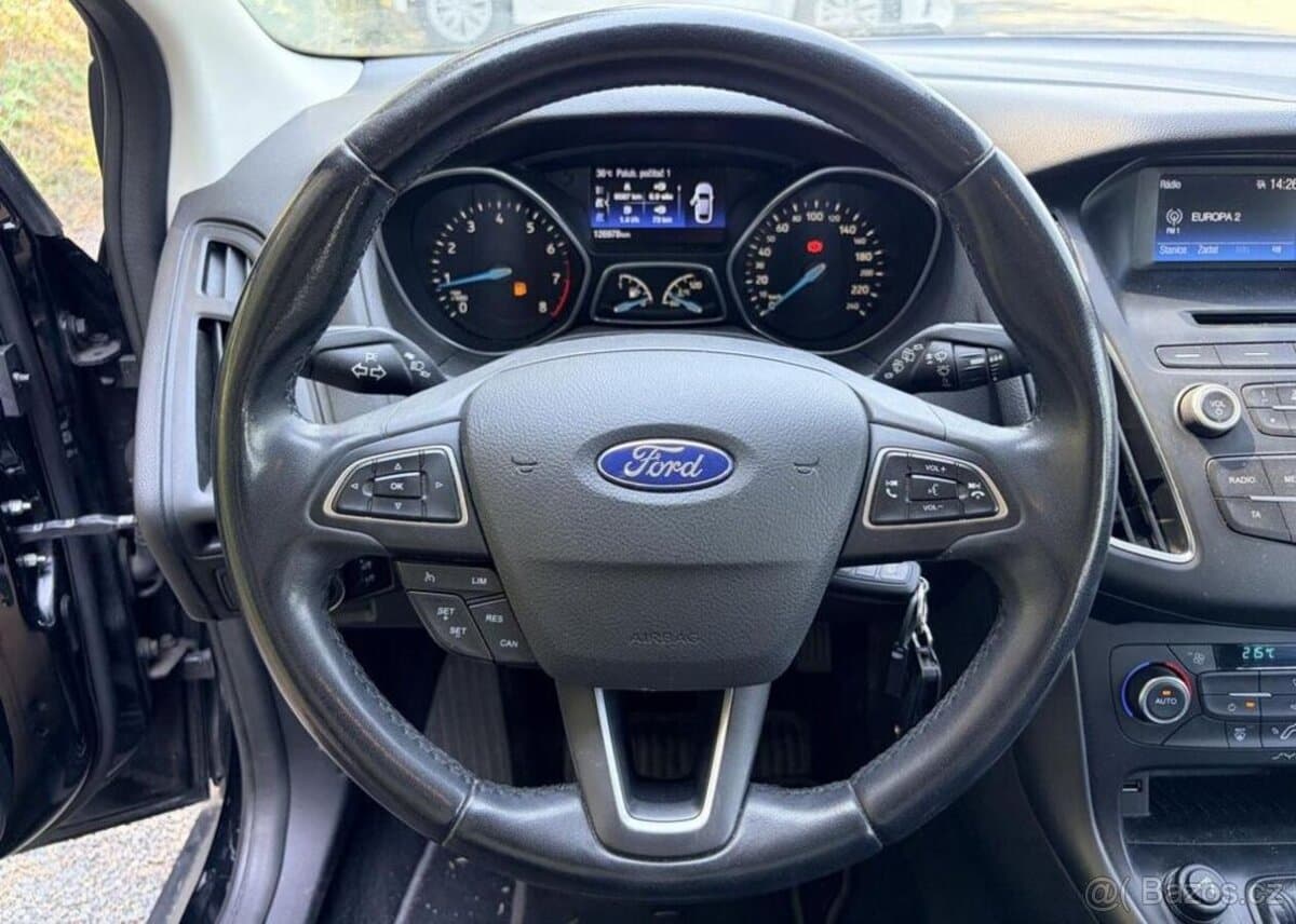 2016 Ford FOCUS - 9