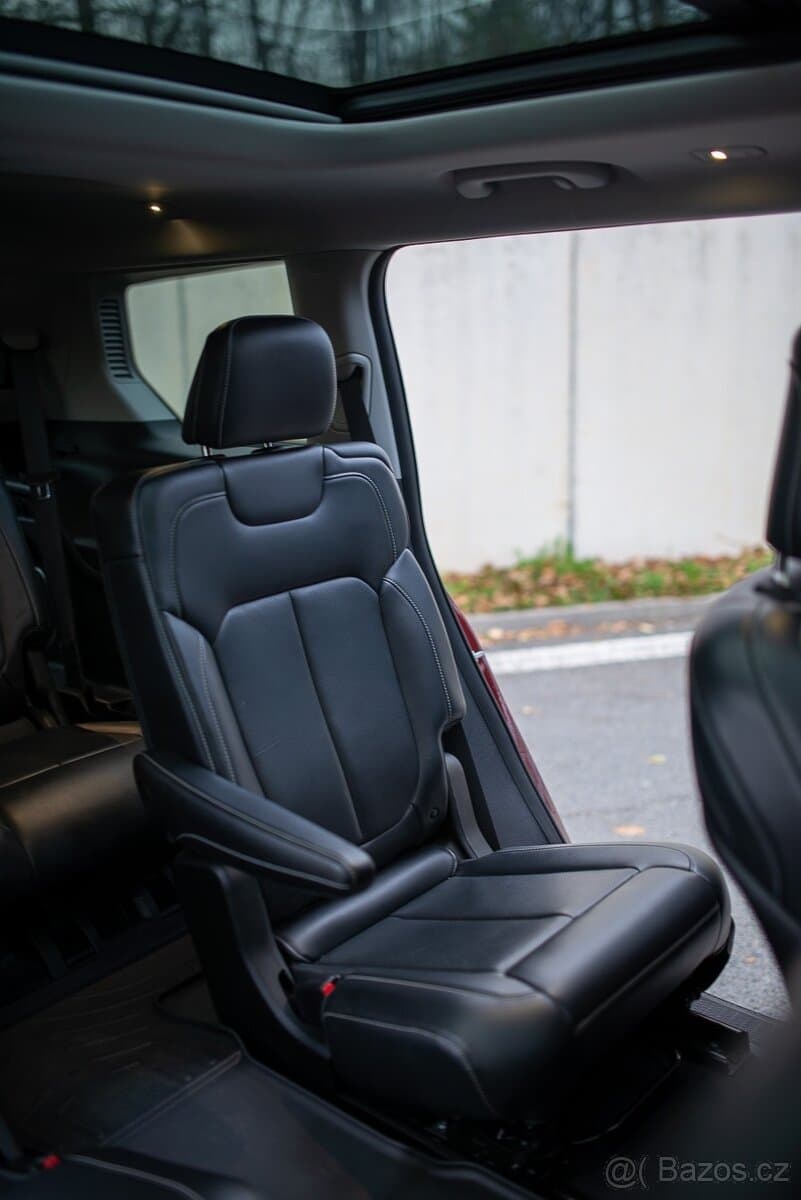2021 Jeep CHEROKEE - 9