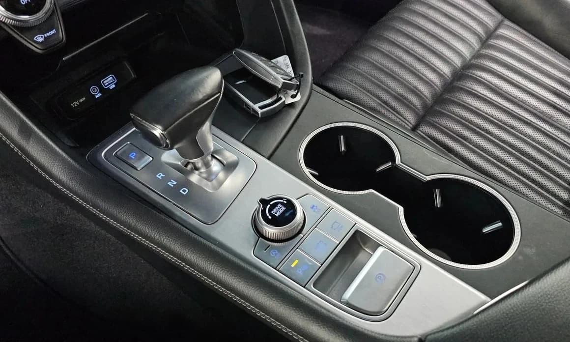 2020 Genesis G70 - 9