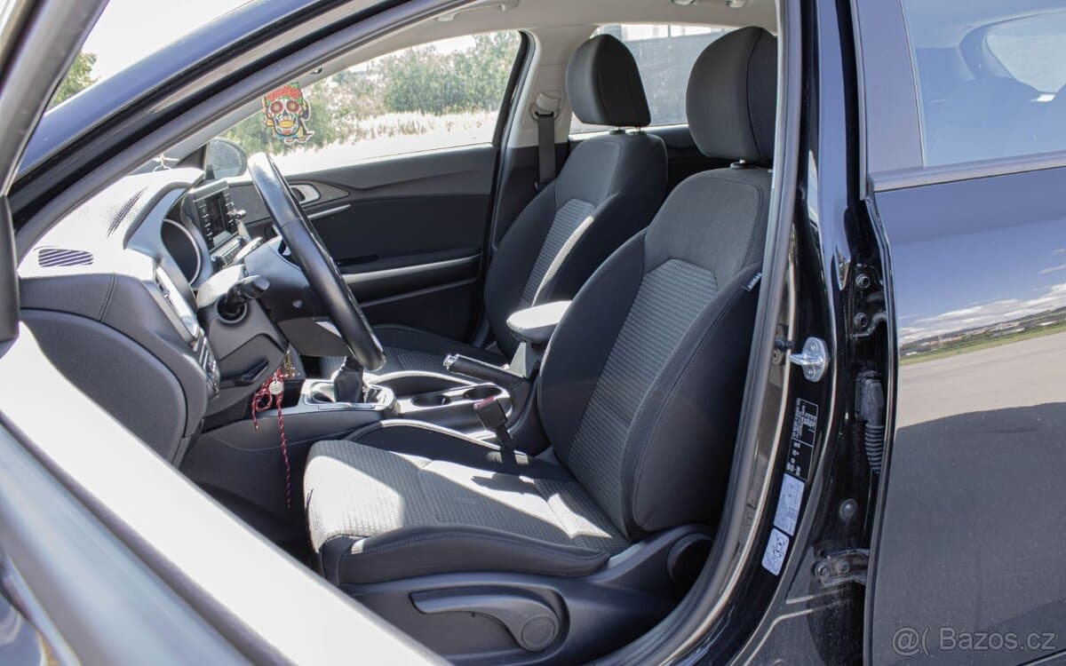 2021 Kia PROCEED - 9