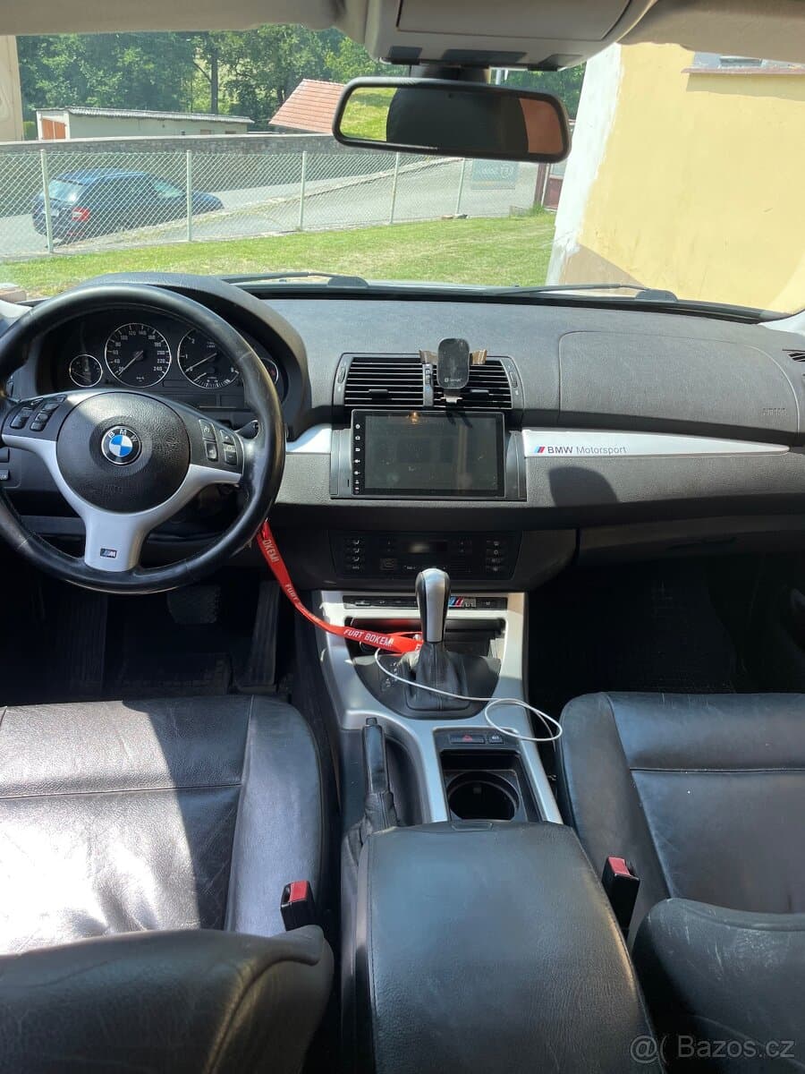 2001 BMW X5 - 9