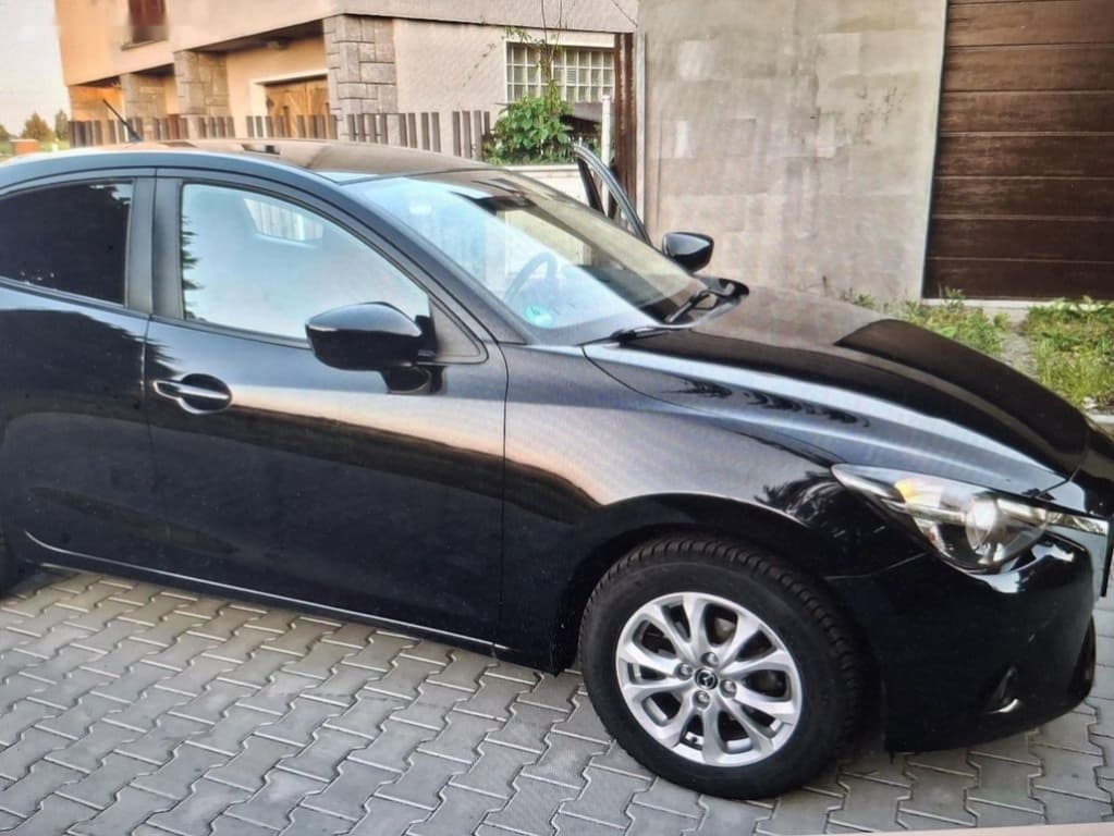 Mazda 2 - 9