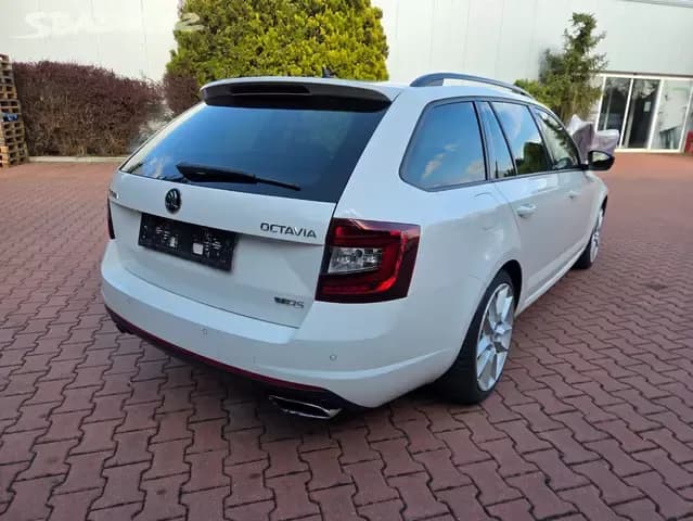 2017 Škoda OCTAVIA - 9