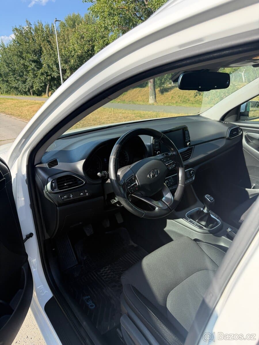 2020 Hyundai i30 - 9