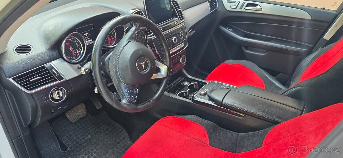 2015 Mercedes-Benz GL - 9