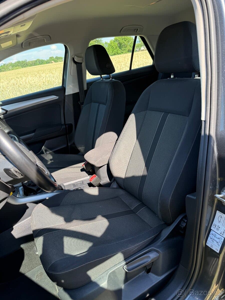 2023 Volkswagen T-ROC - 9