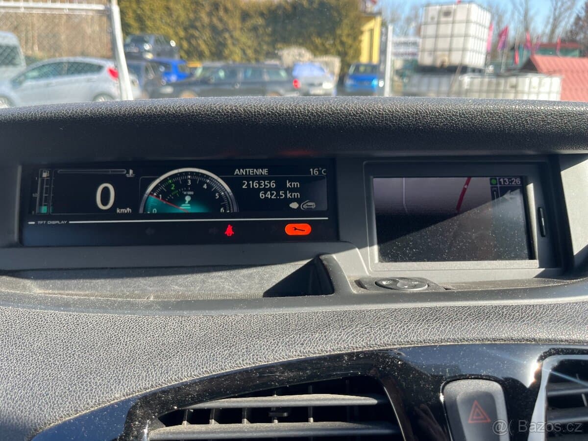 2013 Renault SCENIC - 9