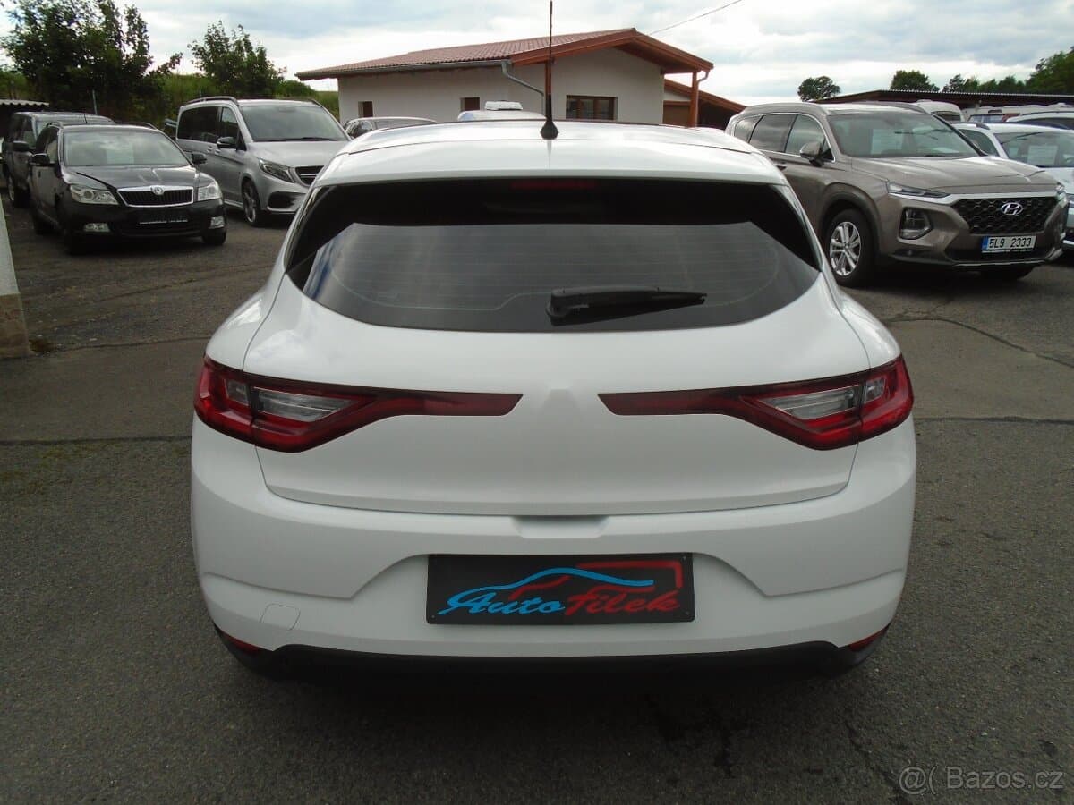 2018 Renault MEGANE - 9