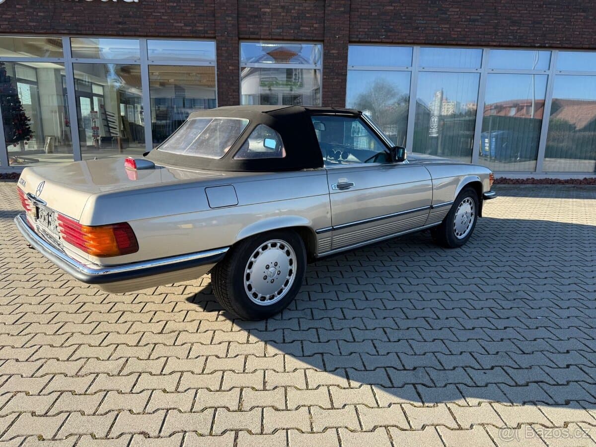 1987 Mercedes-Benz SL - 9