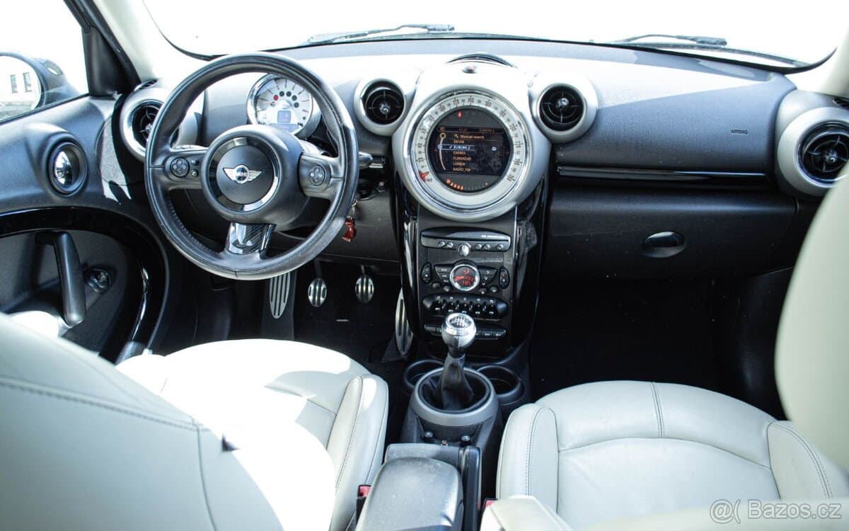 2011 Mini COOPER - 9